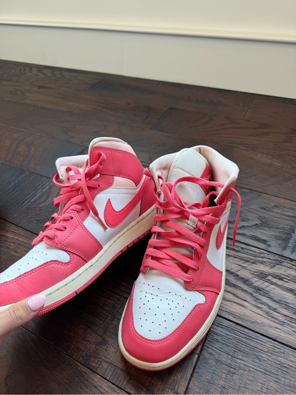 Jordan 1 Women's Pink and White Mid